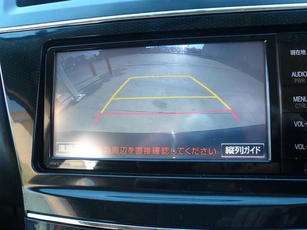 2015 Toyota Prius Alpha 7 seater 1800cc hybrid 8 airbags abs alloys Carousel 5