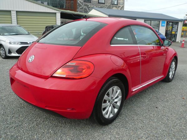 2013 Volkswagen beetle 1200cc turbo automatic alloys airbags Carousel 10