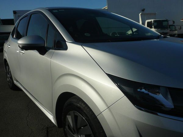 2022 Nissan Note E power 1200cc 360 camera automatic Carousel 6