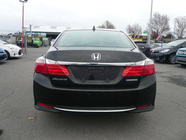 2013 Honda Accord 2000cc hybid automatic abs alloys airbags Carousel 11