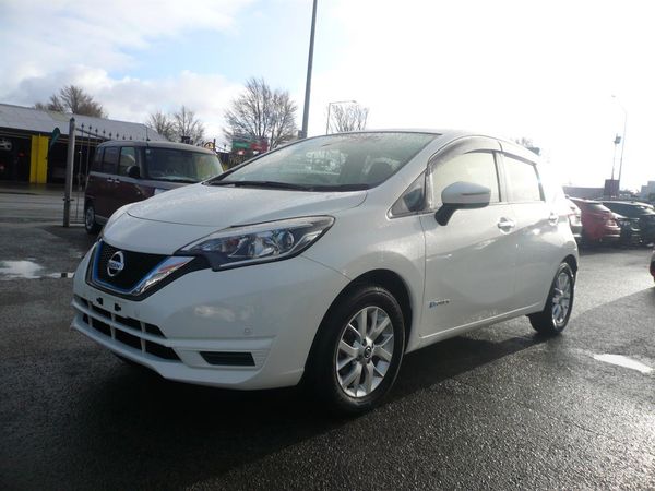 2021 Nissan Note 1200cc automatic airbags abs