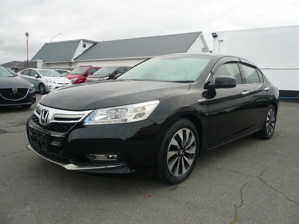2013 Honda Accord 2000cc hybid automatic abs alloys airbags