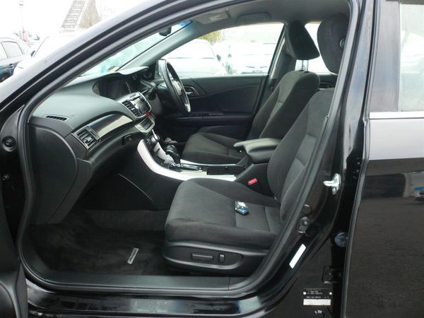 2013 Honda Accord 2000cc hybid automatic abs alloys airbags Carousel 15