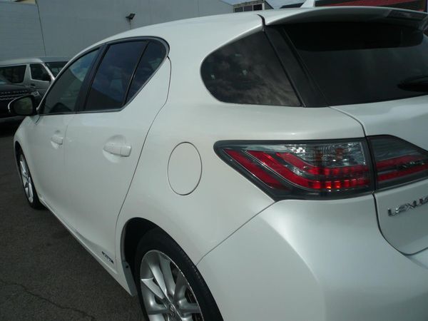 2013 Lexus CT200H 1800cc hybrid leather 8 airbags abs alloys Carousel 8