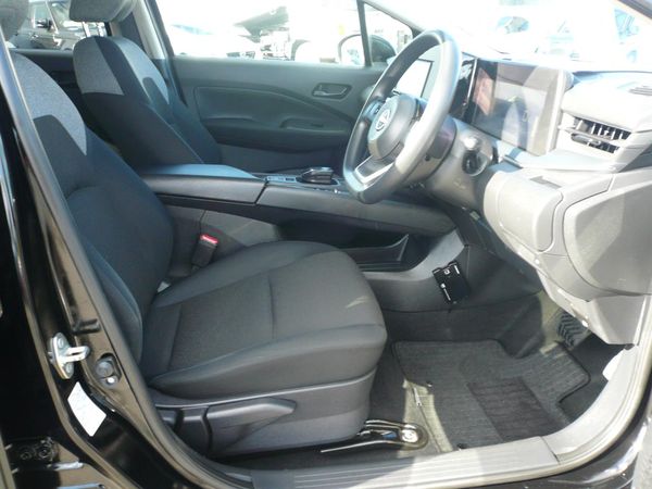 2021 Nissan Note 1200cc hybrid e power automatic airbags