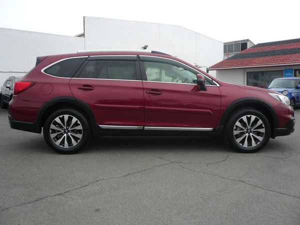 2016 Subaru OUTBACK 2500cc leather heated seats airbags abs alloys cruise control Carousel 4