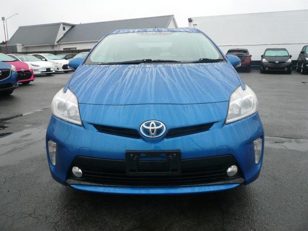 2014 Toyota Prius 1800cc hybrid 8 airbags abs alloys econmical Carousel 5