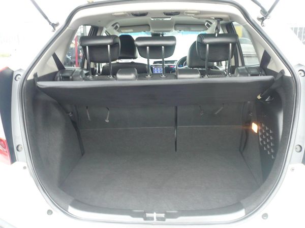 2014 Honda Fit 1500cc hybrid airbags abs alloys automatic Carousel 3