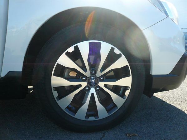 2015 Subaru OUTBACK 2500cc leather heated seats airbags abs alloys cruise control Carousel 6