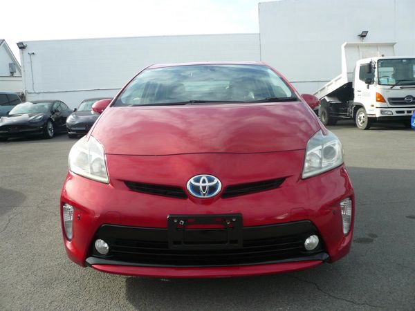2014 Toyota Prius 1800cc hybrid electric seats cruise control 8 airbags abs Carousel 10