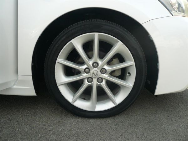 2013 Lexus CT200H 1800cc hybrid leather 8 airbags abs alloys Carousel 6