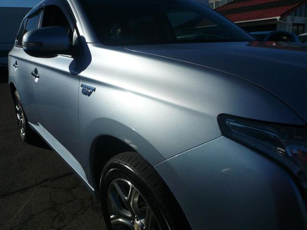 2013 Mitsubishi Outlander 2000cc phev hybrid half leather alloys 6 airbags automatic Carousel 8