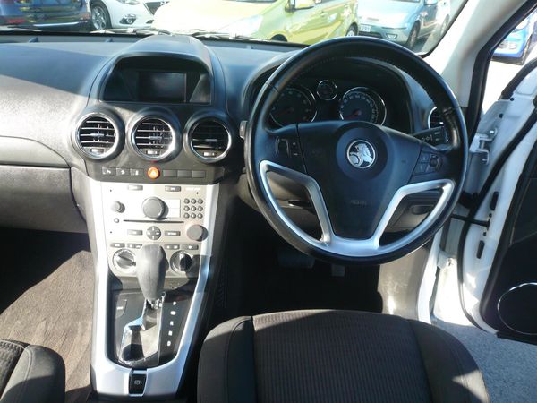 2012 Holden CAPTIVA 2400cc petrol automatic airbags abs alloys Carousel 15