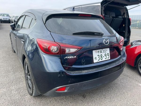 2014 Mazda Axela 6 speed 1500cc skyactive 6 airbags abs Carousel 11