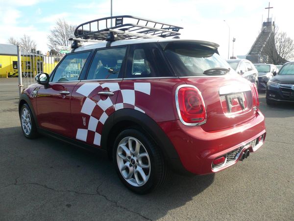 2015 Mini Cooper 2000cc turbo 5 door airbags abs alloys Carousel 12