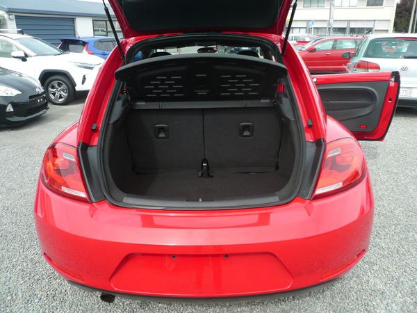 2013 Volkswagen beetle 1200cc turbo automatic alloys airbags Carousel 2