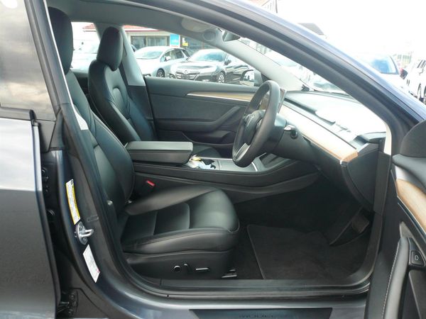 2021 Tesla Model 3 4wd long range CCS converted leather alloys