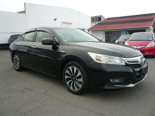 2013 Honda Accord 2000cc hybid automatic abs alloys airbags Carousel 9