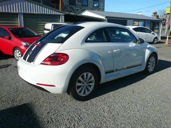 2014 Volkswagen beetle 1200cc turbo automatic alloys airbags Carousel 9