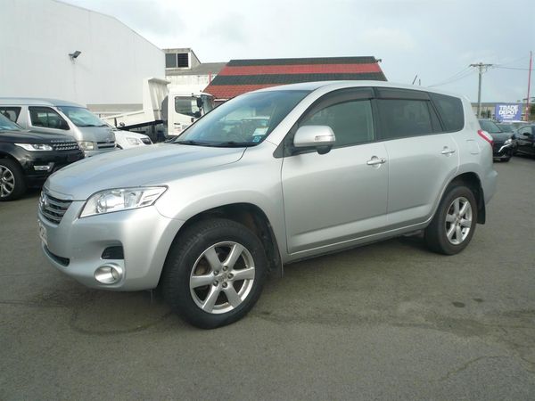 2008 Toyota VANGUARD 2400cc 7 seaters 8 airbags alloys abs automatic