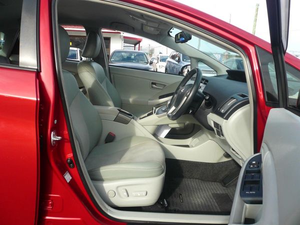 2014 Toyota Prius 1800cc hybrid electric seats cruise control 8 airbags abs Carousel 17