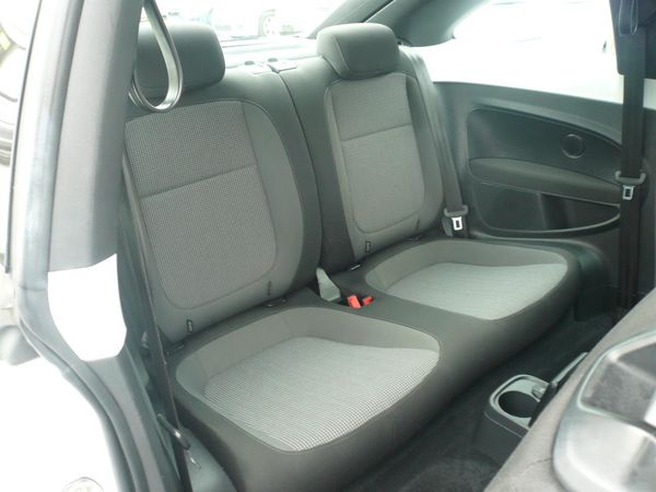 2015 Volkswagen beetle 1200cc turbo automatic alloys airbags Carousel 1