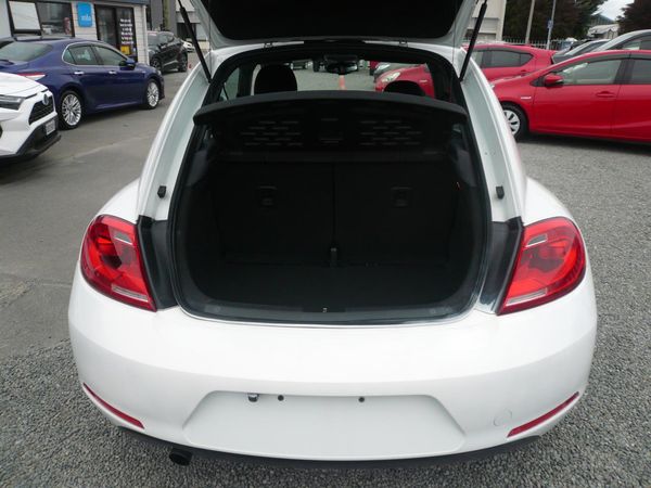 2015 Volkswagen beetle 1200cc turbo automatic alloys airbags Carousel 2