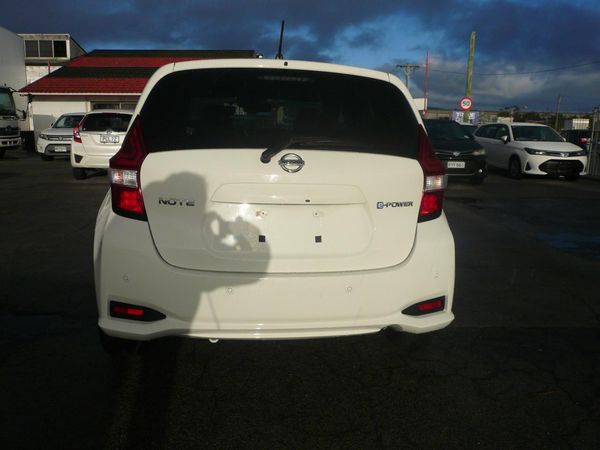 2021 Nissan Note 1200cc automatic airbags abs Carousel 7