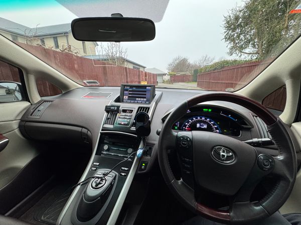 Toyota Sai 2010 Carousel 4