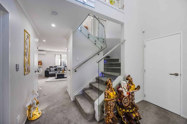 Property Detail