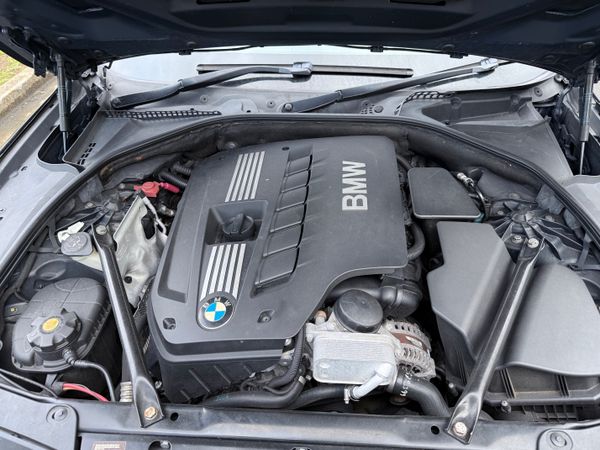 BMW 523i 2011 f10 generation Carousel 6