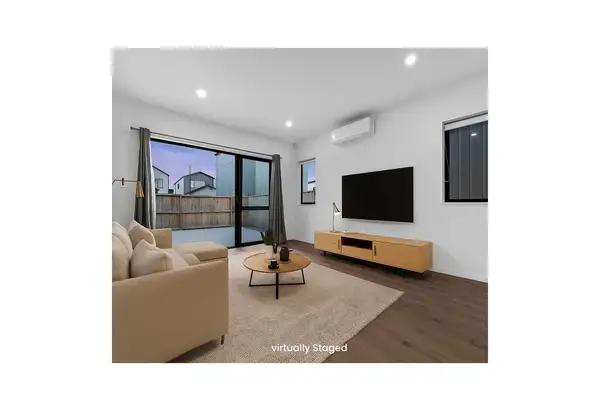 55 Kairakau Street, Takanini Carousel 4