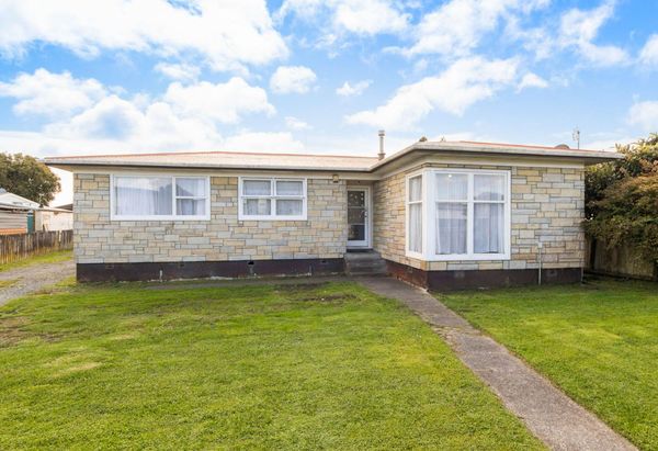27 President Avenue, Papakura