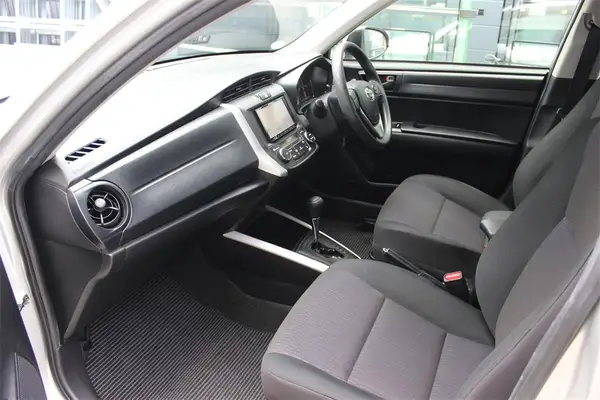 2015 Toyota Fielder COROLLA HYBRID Station Wagon Automatic Carousel 4