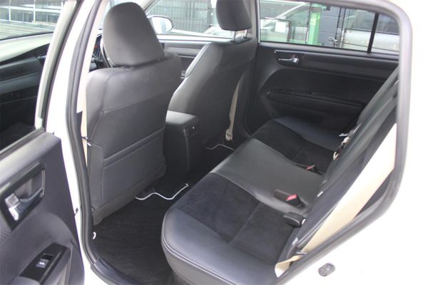 2015 Toyota Corolla FIELDER HYBRID G WXB Aero Tourer Station Wagon Automatic Carousel 9