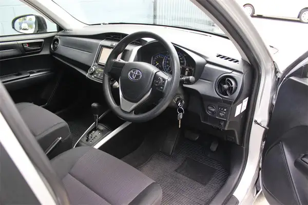 2015 Toyota Fielder COROLLA HYBRID Station Wagon Automatic Carousel 1