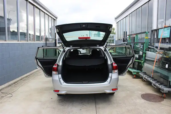 2015 Toyota Fielder COROLLA HYBRID Station Wagon Automatic Carousel 8