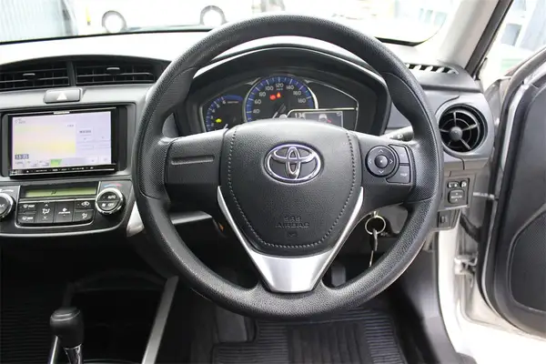 2015 Toyota Fielder COROLLA HYBRID Station Wagon Automatic Carousel 9