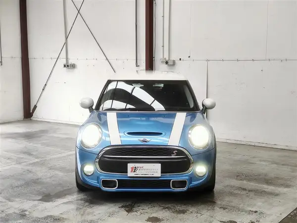 2015 BMW Mini COOPER S Carousel 8
