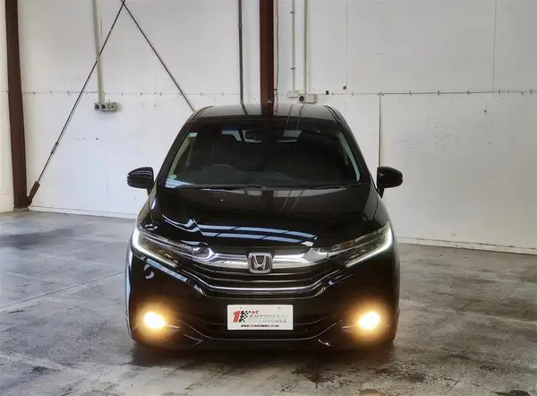 2017 Honda Shuttle FIT HYBRID X Carousel 8