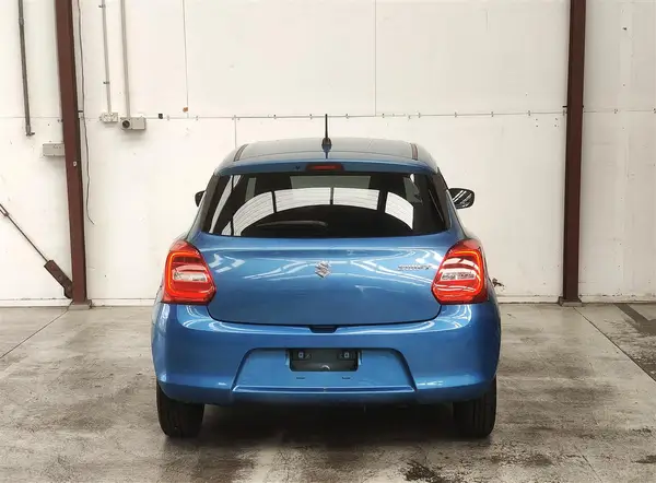 2017 Suzuki Swift XG Carousel 4