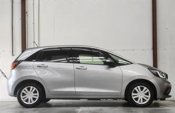 2021 Honda Fit EHEV HYBRID Carousel 7