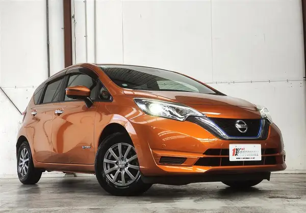 2016 Nissan Note X E-POWER