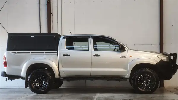 2012 Toyota Hilux 4WD 3.0TD DC Carousel 7