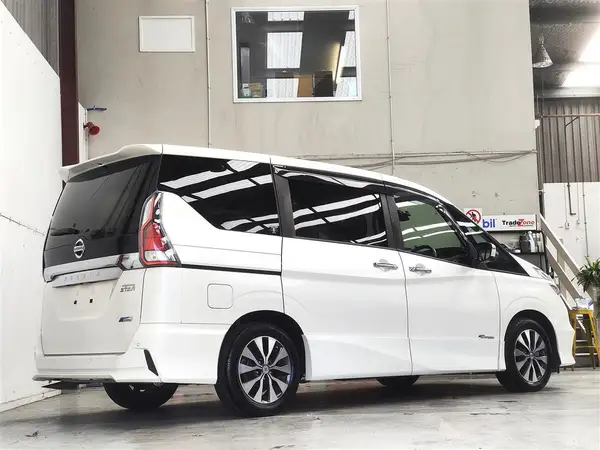 2017 Nissan Serena S-HYBRID/HIGHWAY STAR/POWER DOORS/8 SEATER/360 CAMERA Station Wagon Automatic Carousel 3