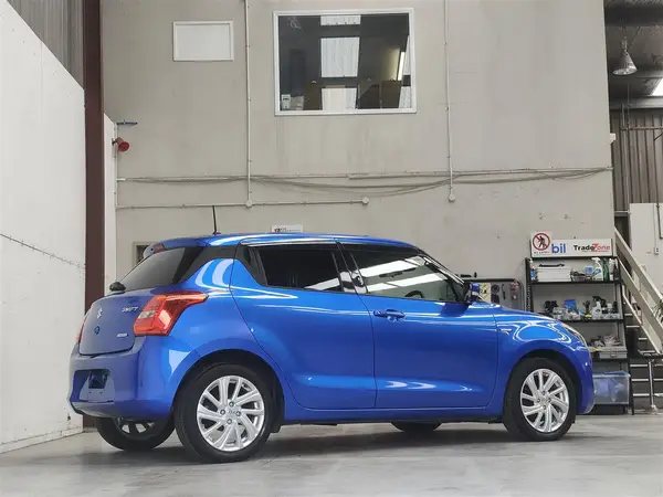 2020 Suzuki Swift HYBRID MG Carousel 5