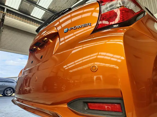 2016 Nissan Note X E-POWER Carousel 4