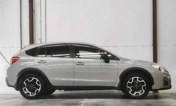 2016 Subaru XV 2.0i-L EYESIGHT AWD Carousel 8
