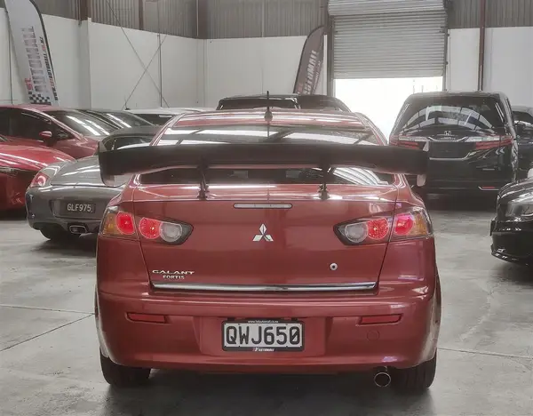 2015 Mitsubishi Galant FORTIS 4WD Carousel 4