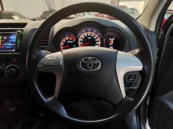 2012 Toyota Hilux 4WD 3.0TD DC Carousel 2